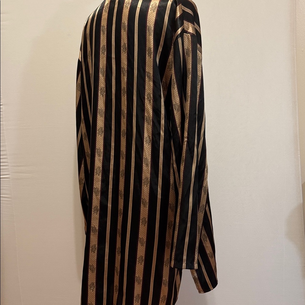 Victoria's Secret Satin-like Sleep Shirt Pajamas - Picture 11 of 11